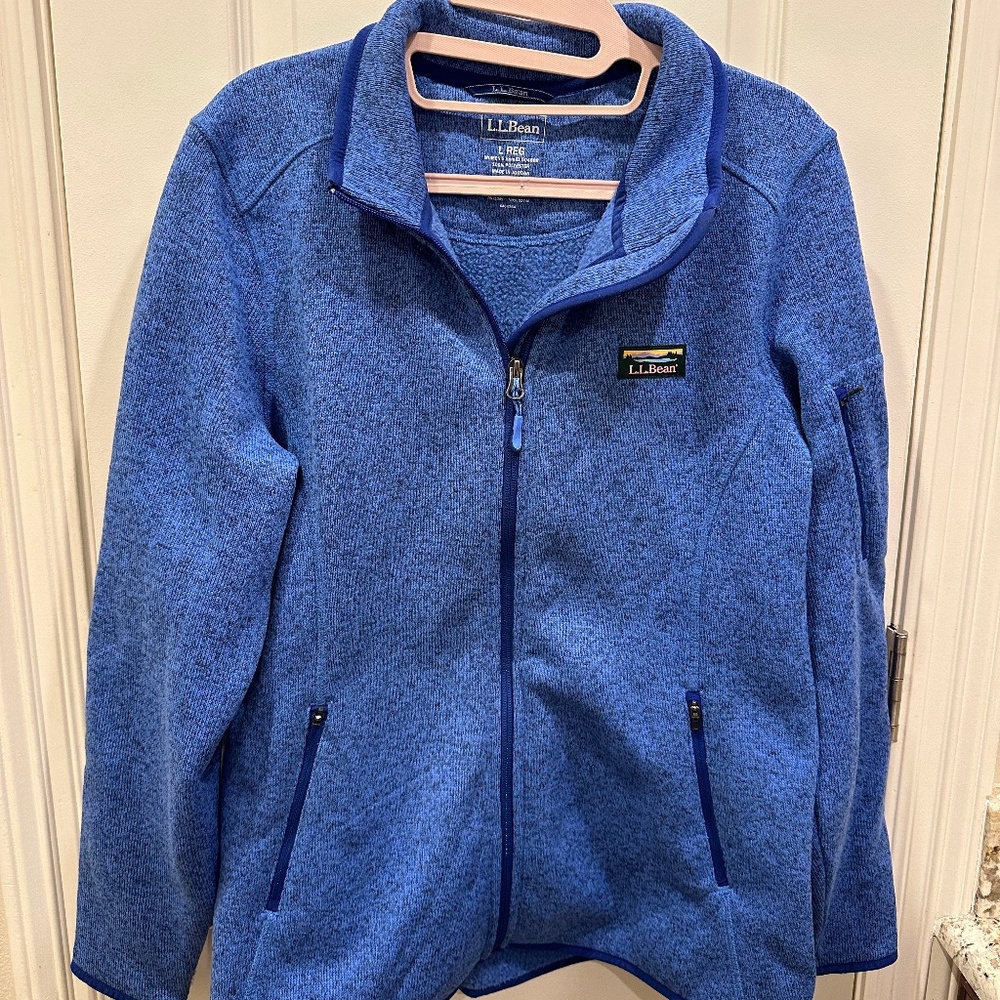 L.L.Bean Large Regular Woman’s Blue Front Zipper Top